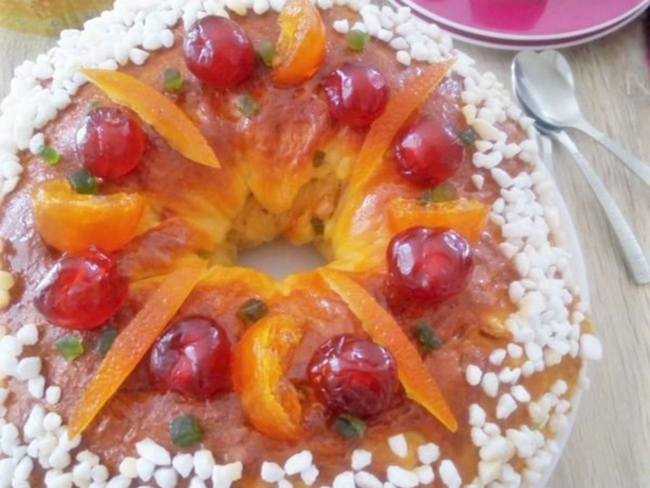 Couronne des rois de l'Epiphanie provençale aux fruits confits - Recette  par La p'tite cuisine de Pauline