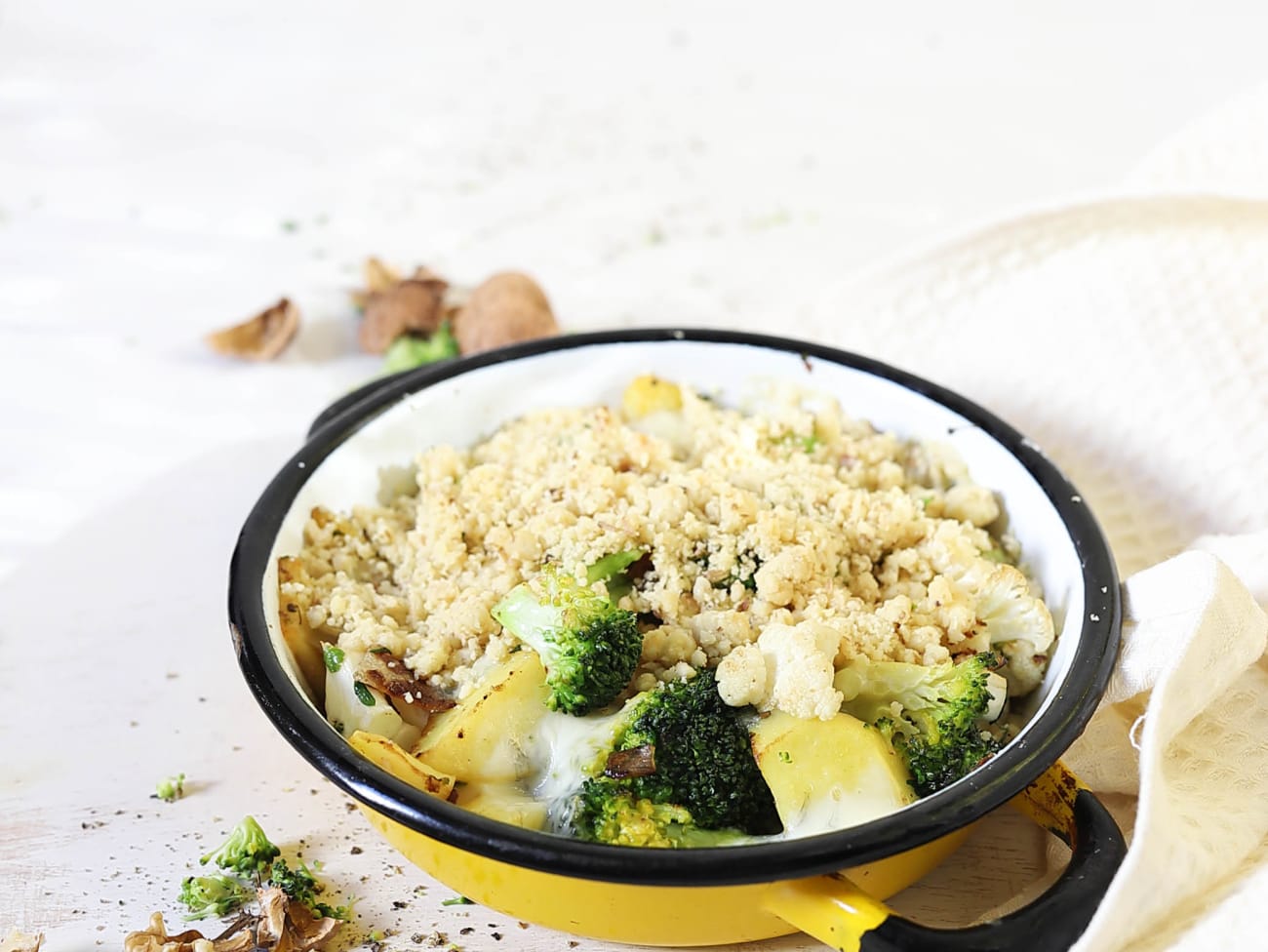 Crumble salé de légumes de saison et morbier - Recette par Poire et Cactus