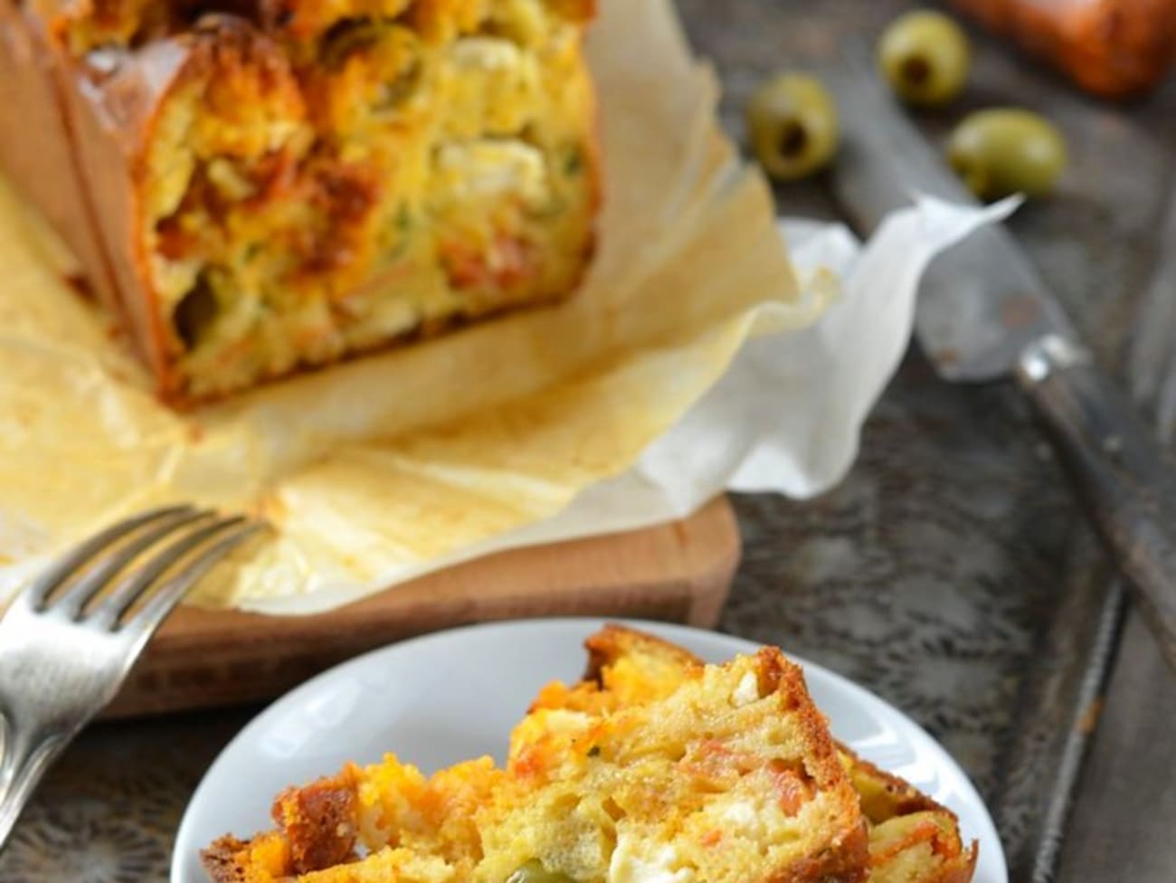Cake salé au chorizo, olives et feta - Recette par Tangerine Zest
