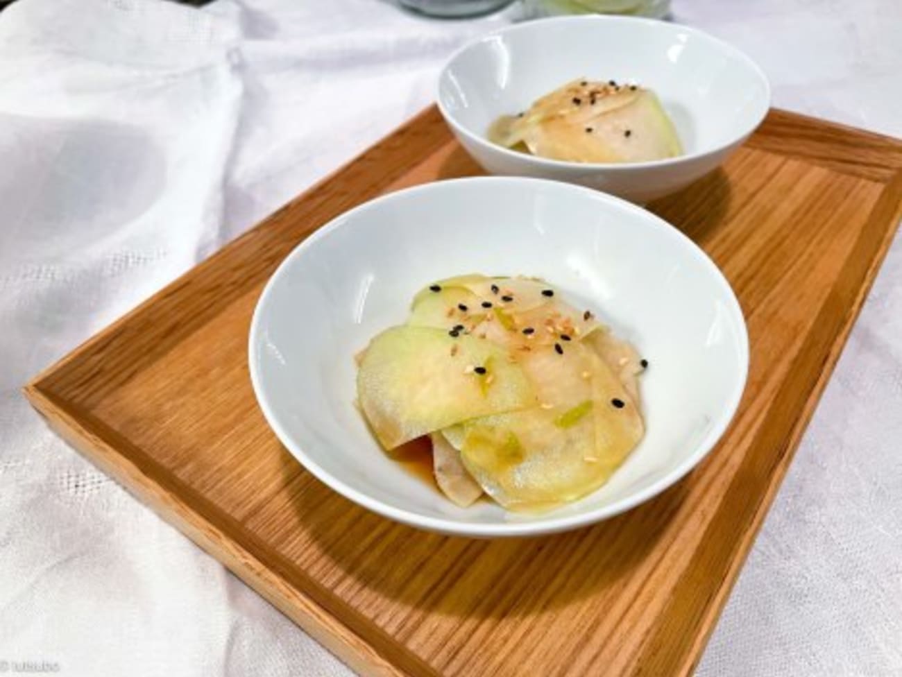 Salade japonaise de chourave et radis red meat Recette par Lutsubo