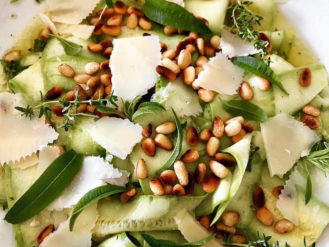 Salade de tagliatelles de courgettes - Recette de Cuisine