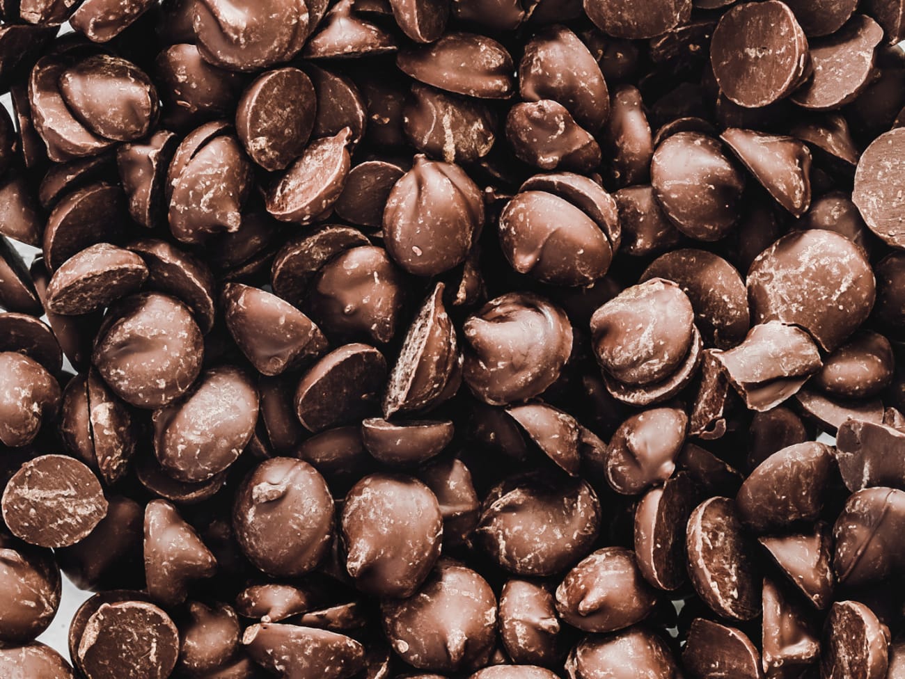Pépites de chocolat maison - Facile, rapide et moins cher