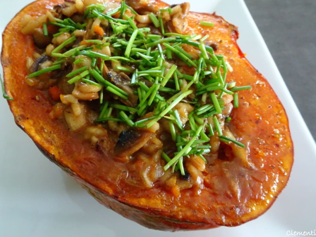 Butternut farcie au quinoa, feta et champignons - Sab'n'Pepper