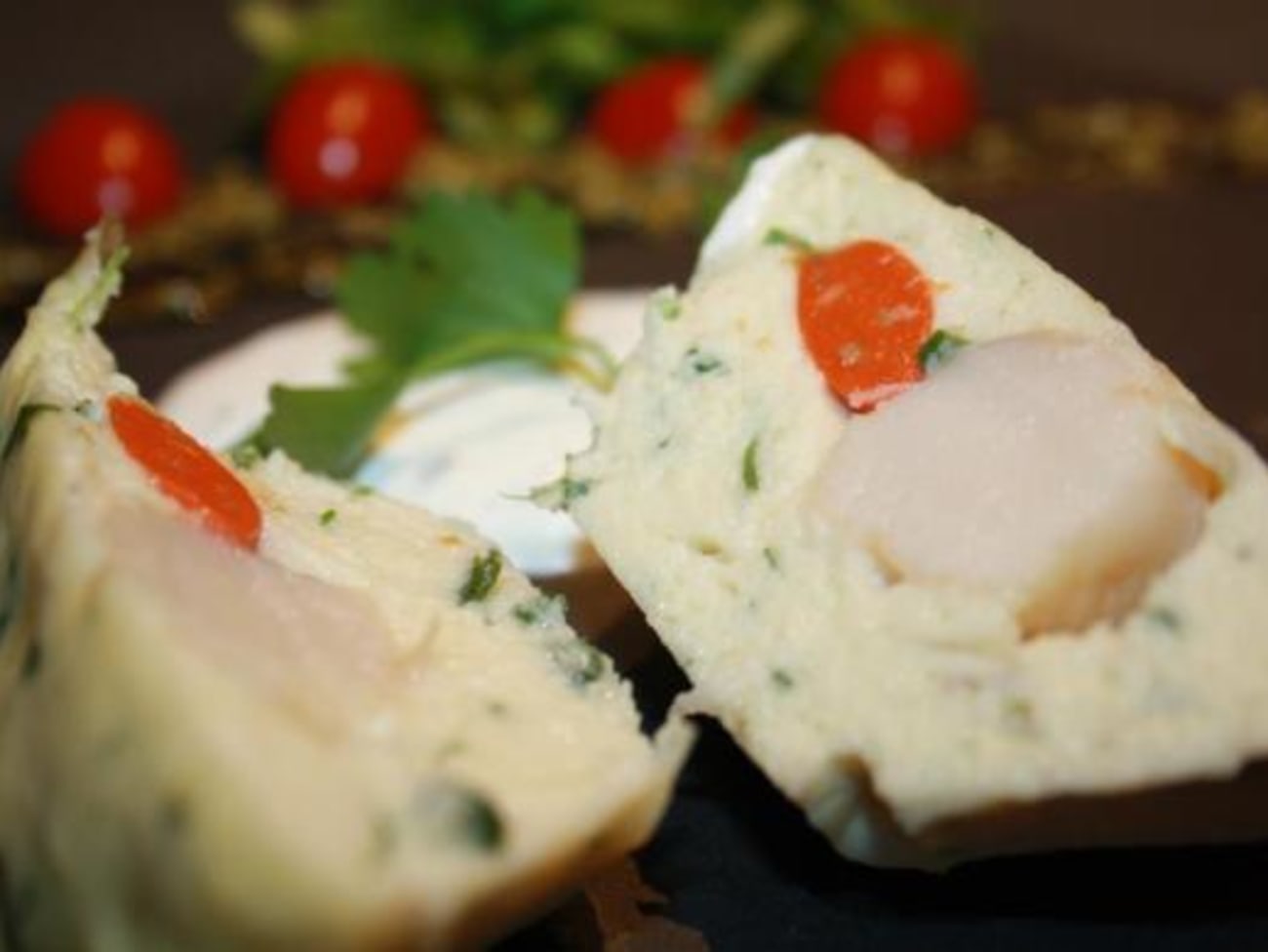 Terrine de poisson et saintjacques aux herbes, une belle entrée