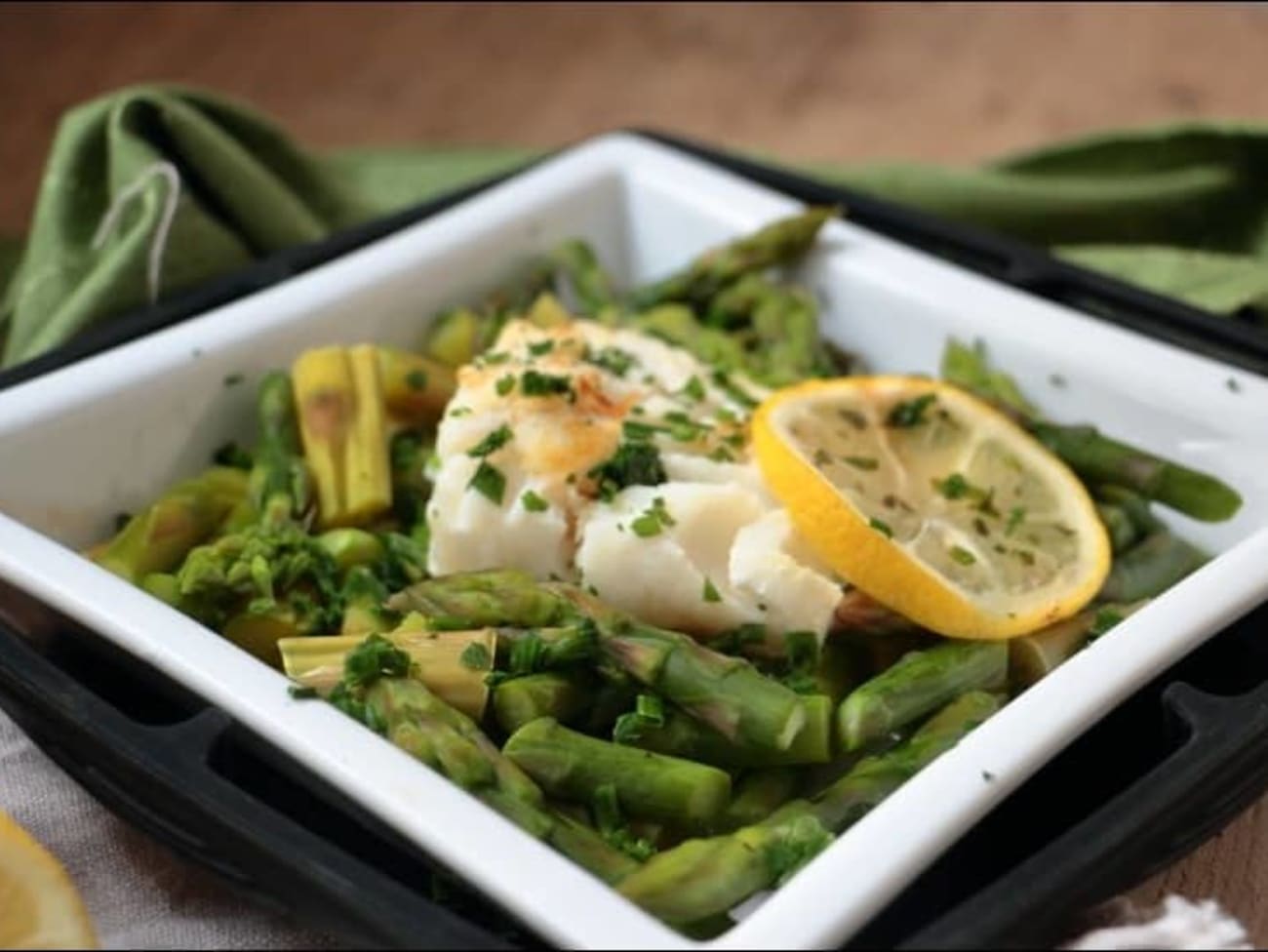 Dos de cabillaud en papillote carta fata et brunoise de légumes au