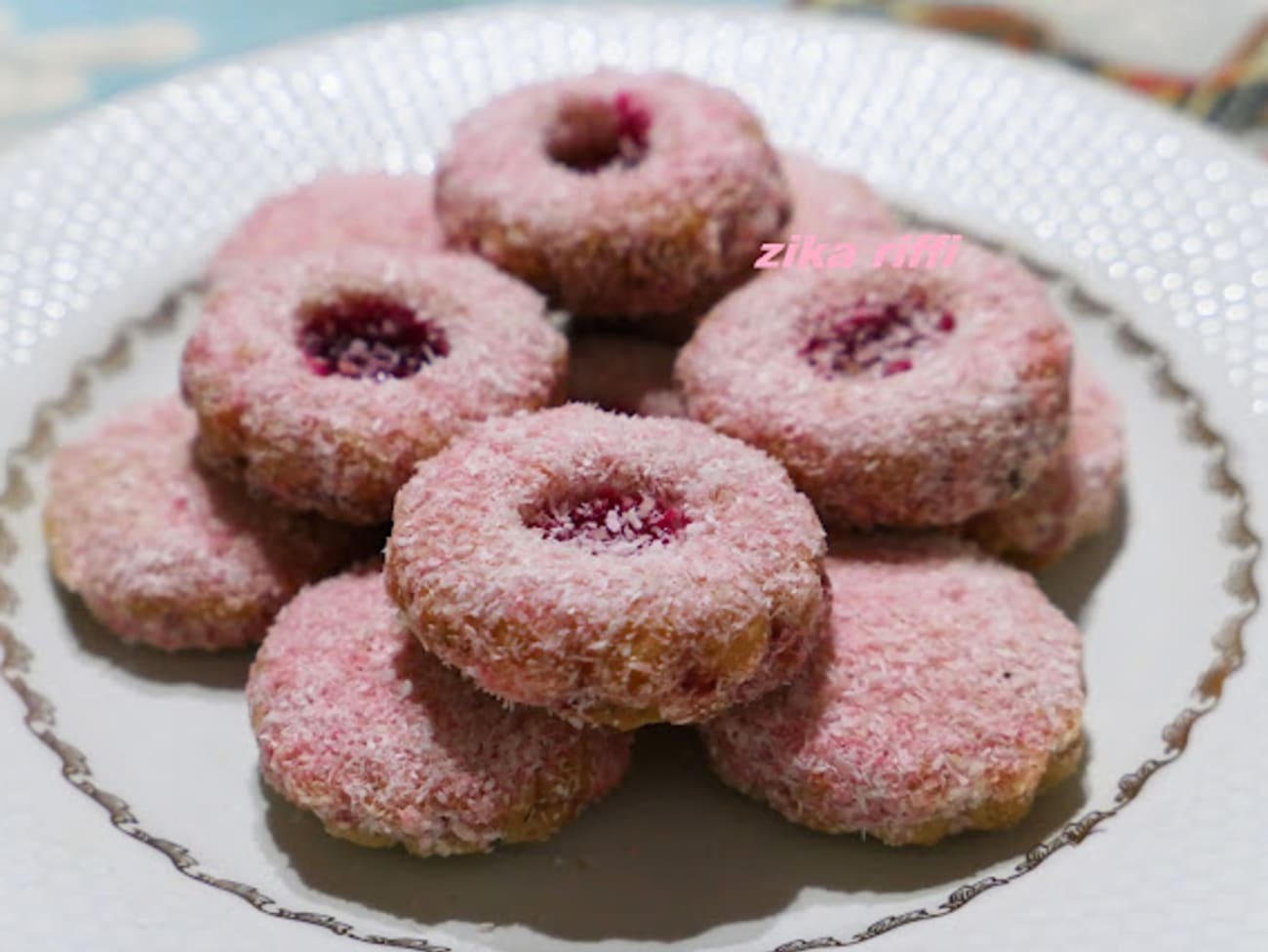 Biscuits sablés fondants à la maïzena (Octobre rose) · Aux délices du palais