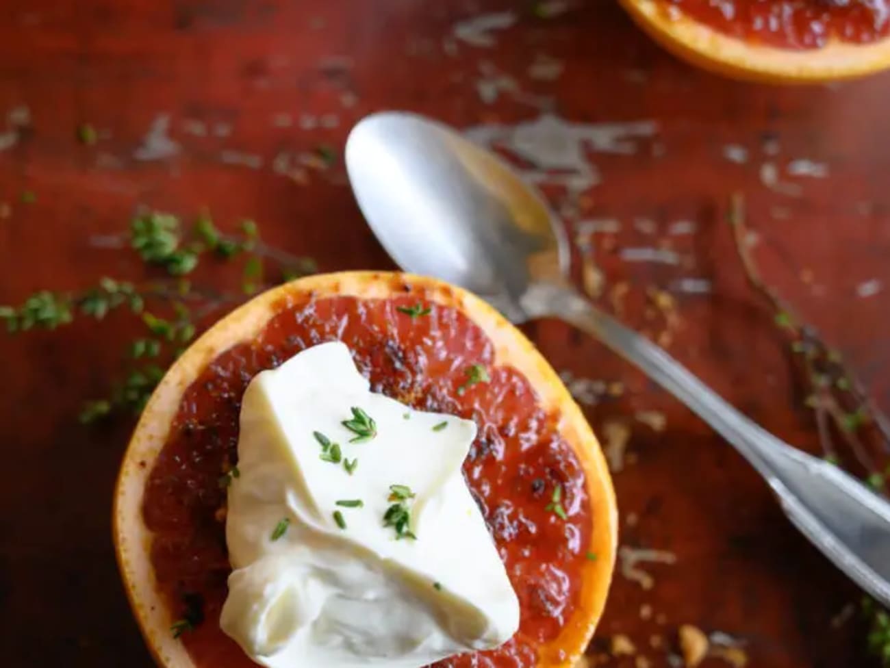 Pomelo caramélisé au miel, crème au mascarpone Recette par Une