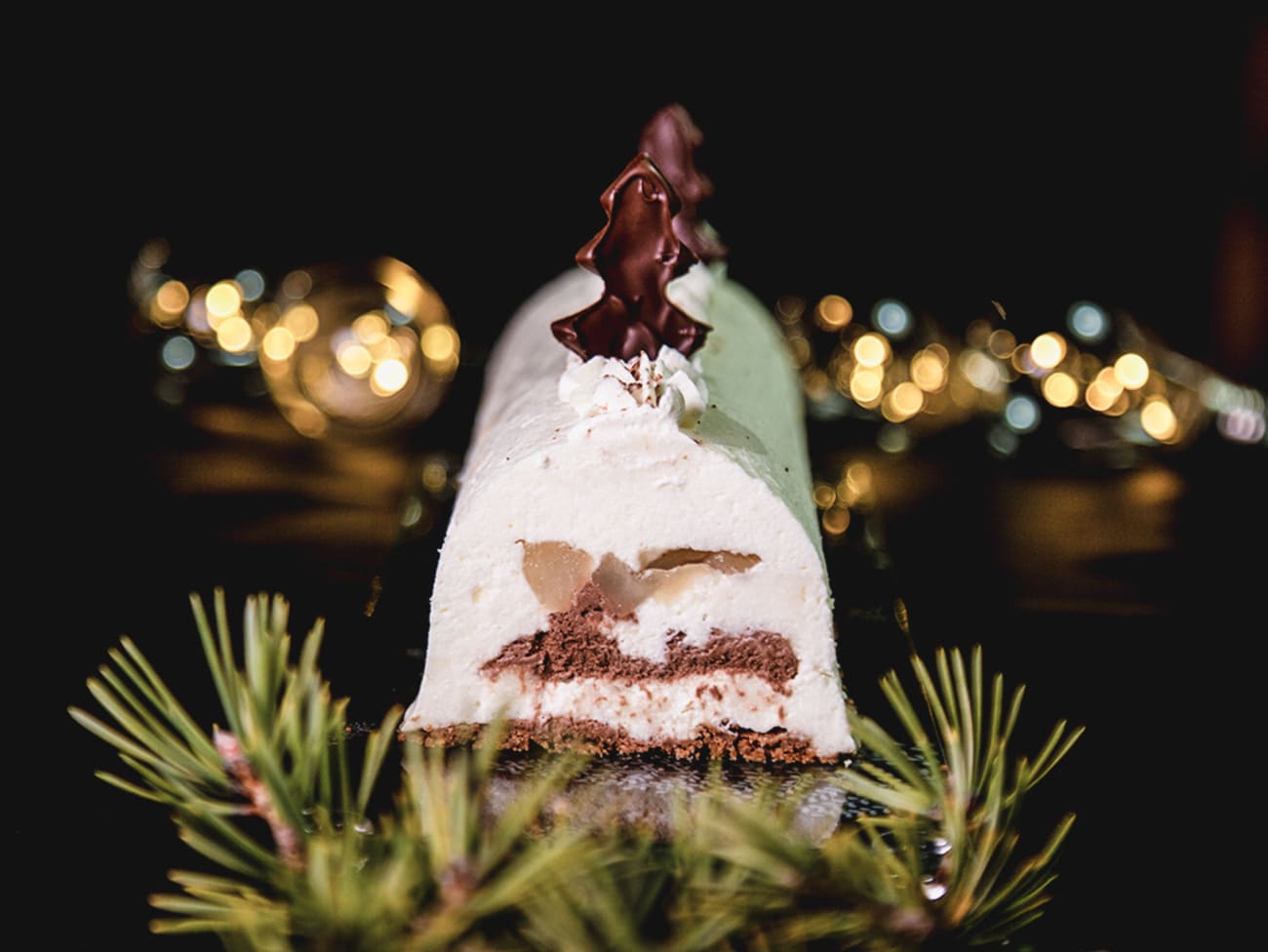 Bûche de Noël chocolat poire de Elise au pays des merveilles - Cookpad