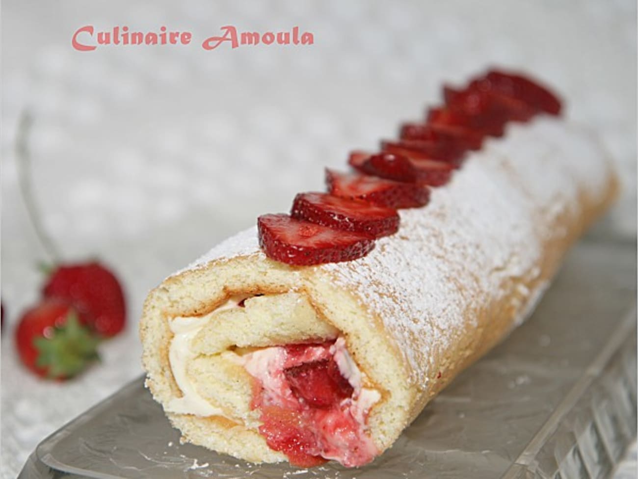 Gâteau roulé aux fraises