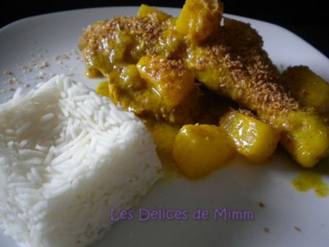 Recette Curry de volaille à l'ananas, riz aux amandes