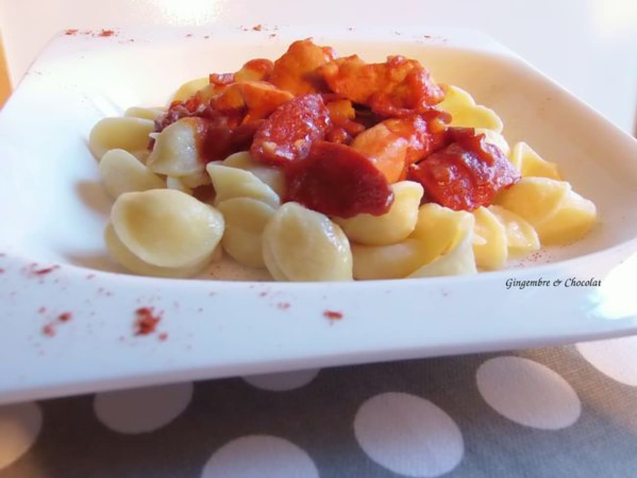 Sauté de poulet au chorizo et sauce tomate Recette par gingembre