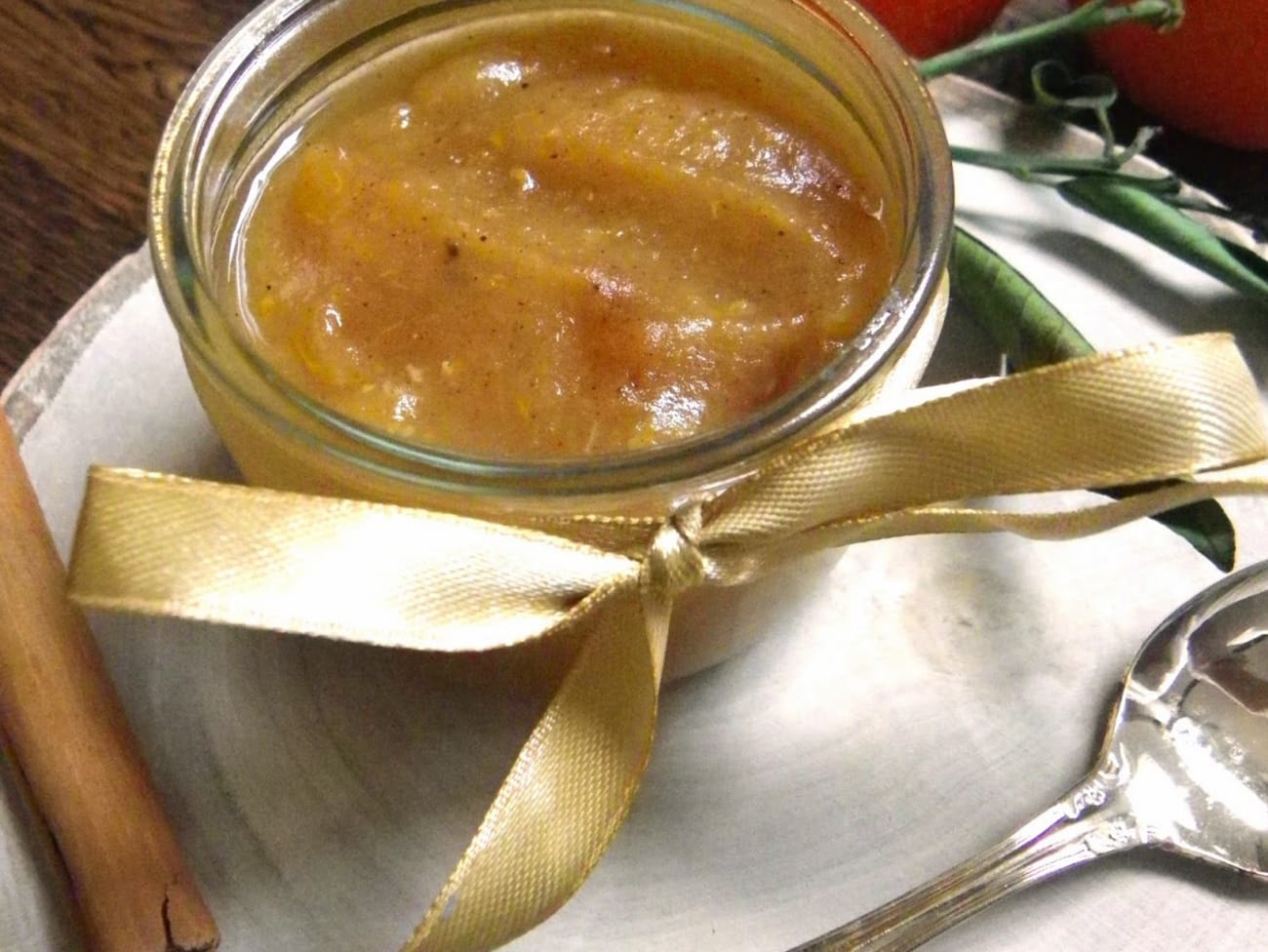 Compote de Noël pommes, clémentines et épices Recette par Rosenoisettes