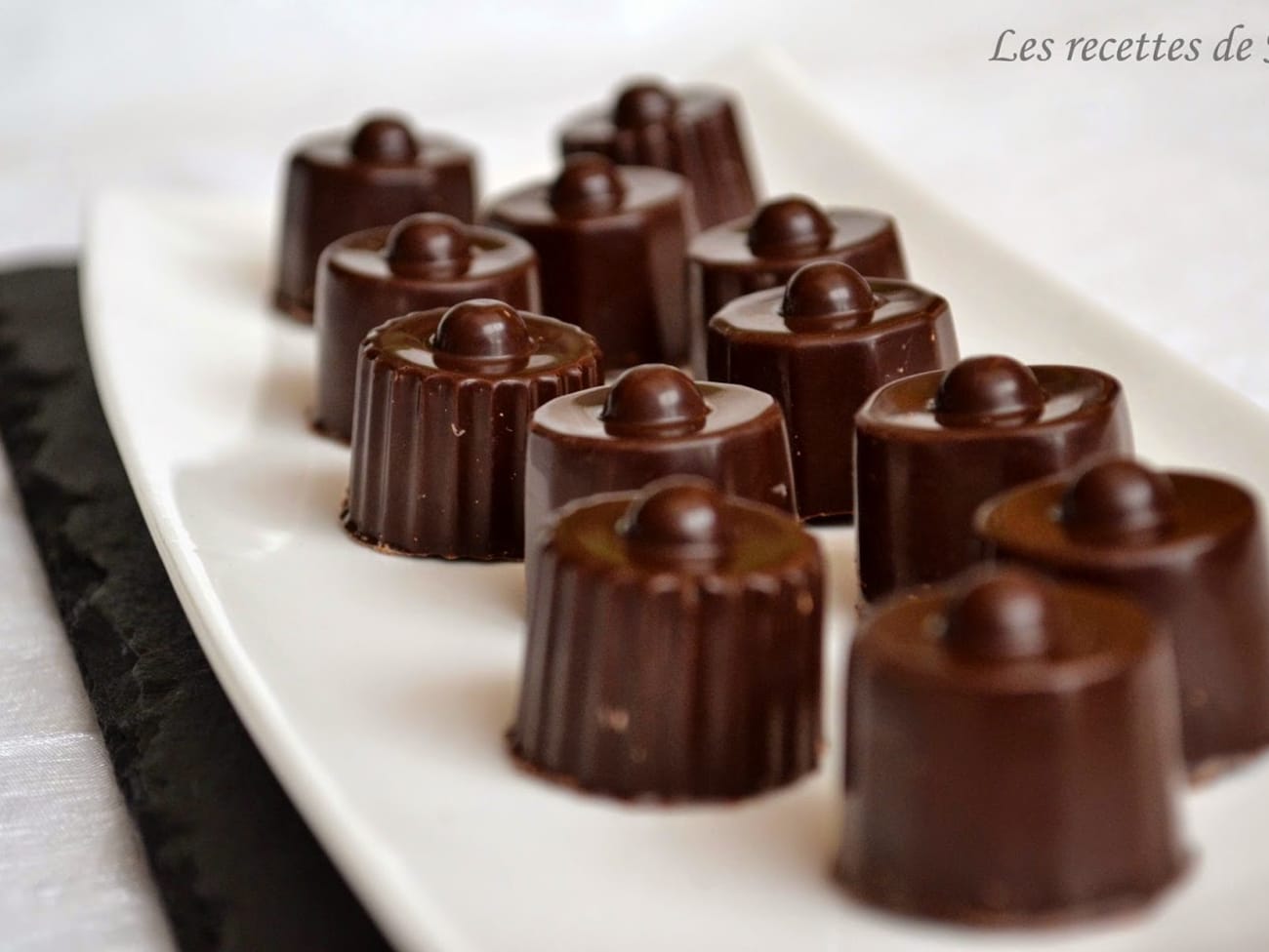 Chocolats au coeur caramel beurre salé - Recette par Ma cuisine au