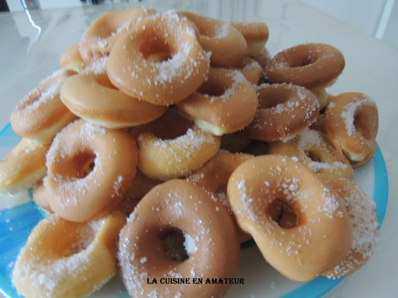 Mini donuts avec l'appareil à donuts - Recette par MarylineH