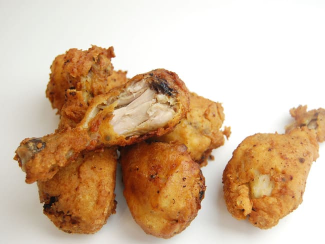 Pilon De Poulet Facon Kfc Poulet Frit Kfc Maison Recette Par Tchop Afrik A Cuisine