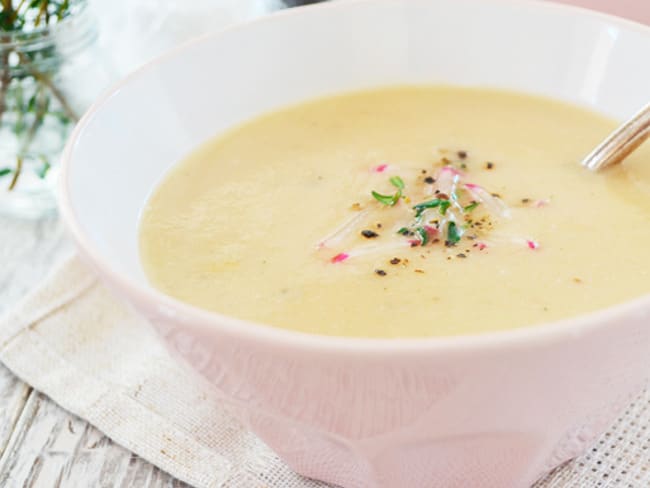 Potage aux Radis et Gouda Fumé