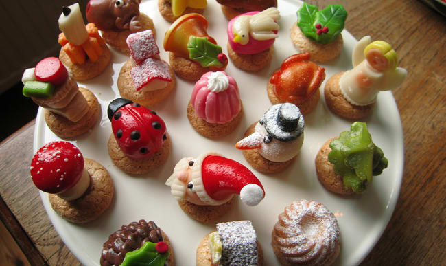 Recettes De Petits Fours Et De Pate Feuilletee Recettes De Petits Fours Et De Pate Feuilletee