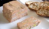 Terrine de foie gras à l'anguille fumée