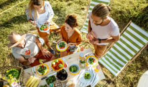 4 délicieuses recettes de salades pour un déjeuner au soleil