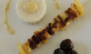 3 recettes de brochettes sucrées salées qui feront vibrer vos papilles