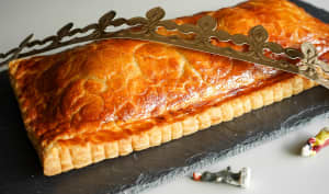 Galette des rois poire noisette et chocolat