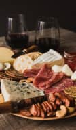 Vin, charcuteries et fromages