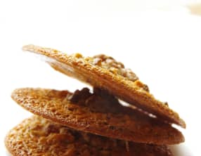 Tuiles noix, noisettes et amandes