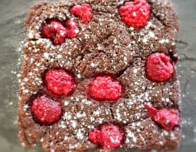 Fondant au chocolat et framboises