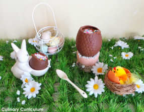 Oeuf de Pâques à la mousse au chocolat