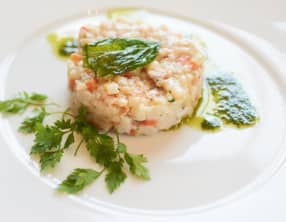 Tartare de langouste au basilic