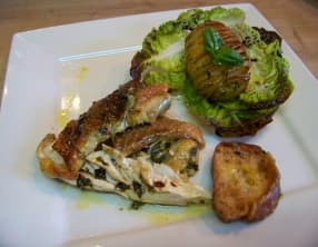 Poulet rôti contisé aux fines herbes, gingembre et piment d'Espelette