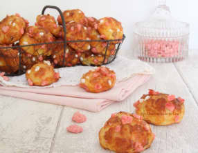 Chouquettes aux pralines roses