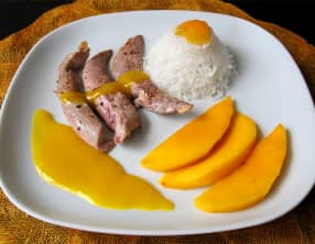 Aiguillettes de canard à la mangue