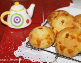 Pain au caramel et à la noix de coco