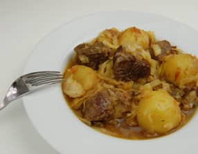 Sauté de bœuf pommes et chou