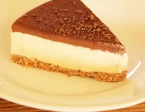 Bavarois vanille, chocolat et sablé croquant à la noix de coco