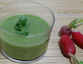 Soupe de fanes de radis