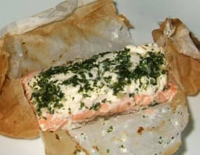 Saumon aux herbes en papillotes