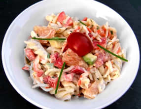 Salade de torsades au surimi