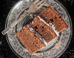 Gâteau chocolat au lait et noisettes