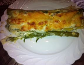 Asperges sauce mornay, en gratin
