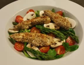 Salade printanière de poulet au sésame
