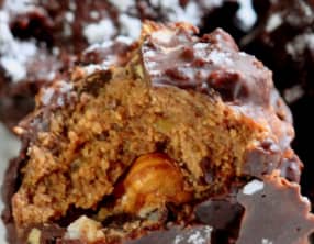 Rochers praliné-noisettes d'après Christophe Felder