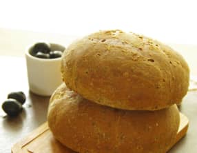 Pains aux olives