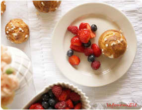 Choux chantilly aux fruits rouges