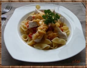 Sauté de dinde aux poivrons rouges et paprika