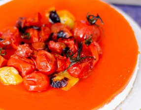 Cheesecake salé, gelée de poivrons grillés