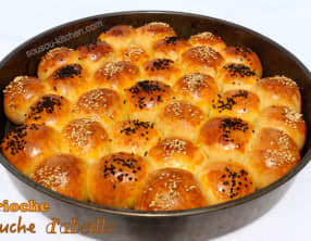Brioche ruche d'abeille خلية النحل