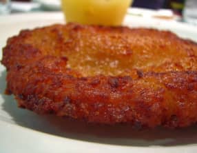Galettes de pommes de terre au cantal, bourrées auvergnates