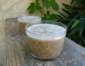 Verrines de tapioca au lait de coco et aux bananes
